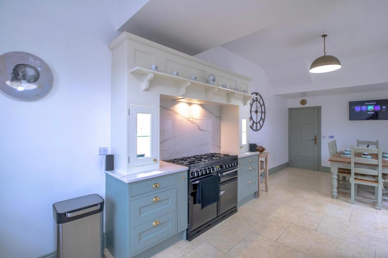 Fabulously Unique 3 Bedroom Home Sunderland Sunderland  Eksteriør bilde